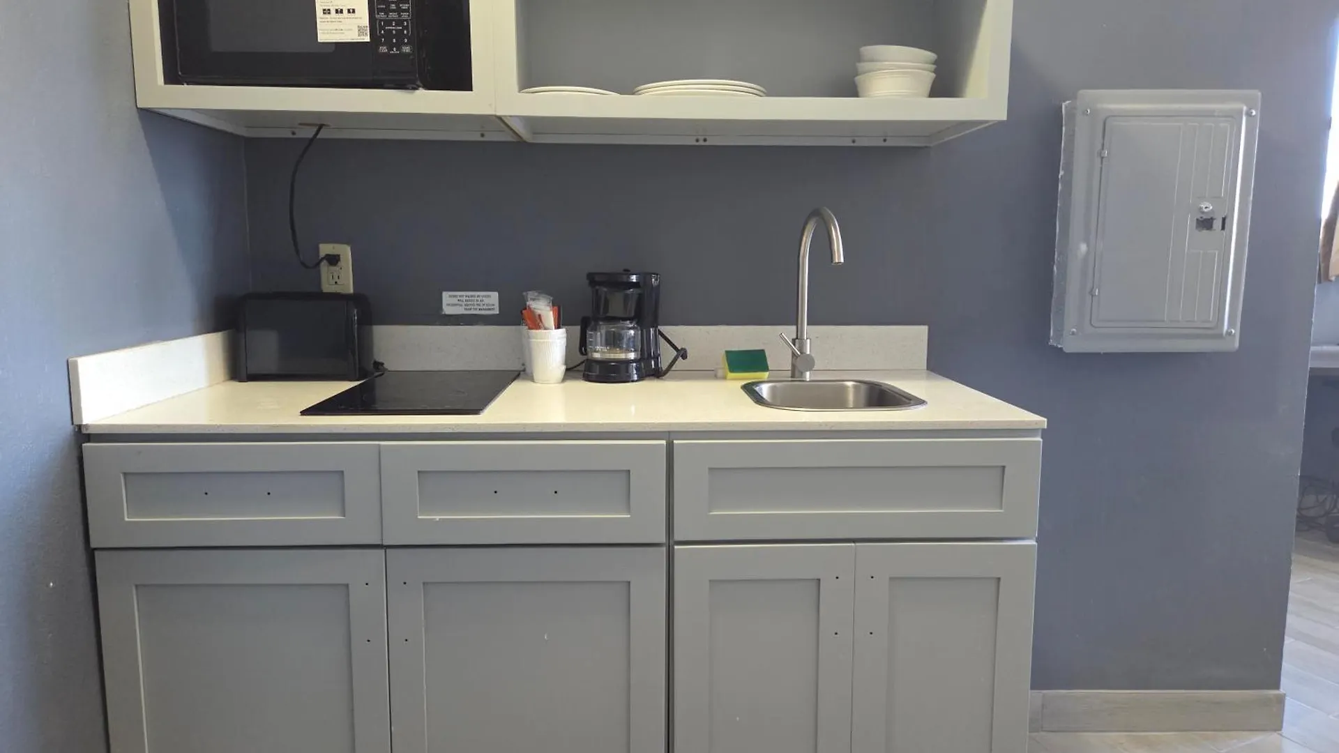 فندق Beach House Inn دايتونا بيتش