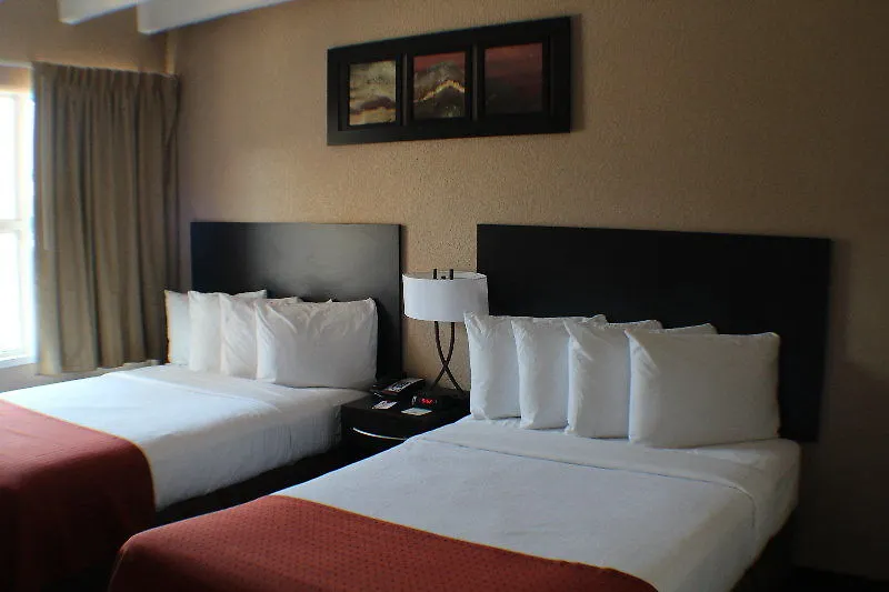 Beach House Inn دايتونا بيتش