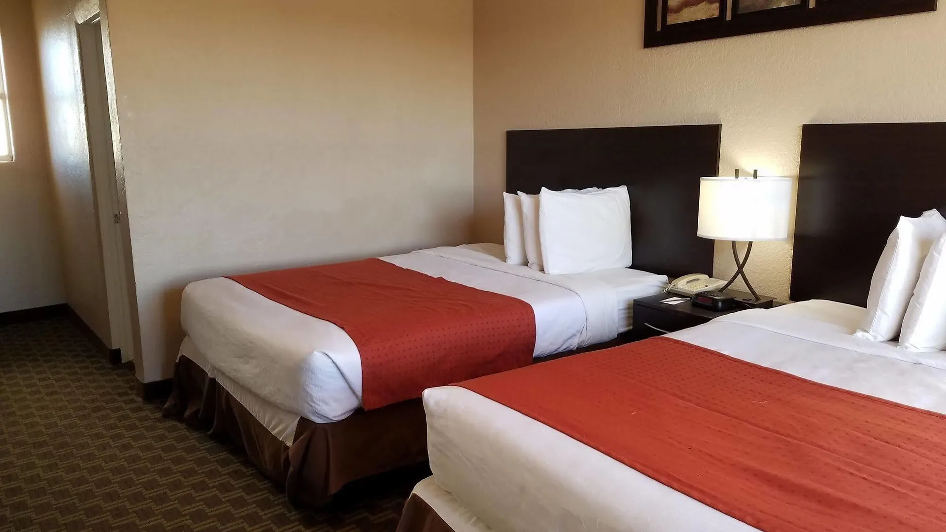 Beach House Inn دايتونا بيتش