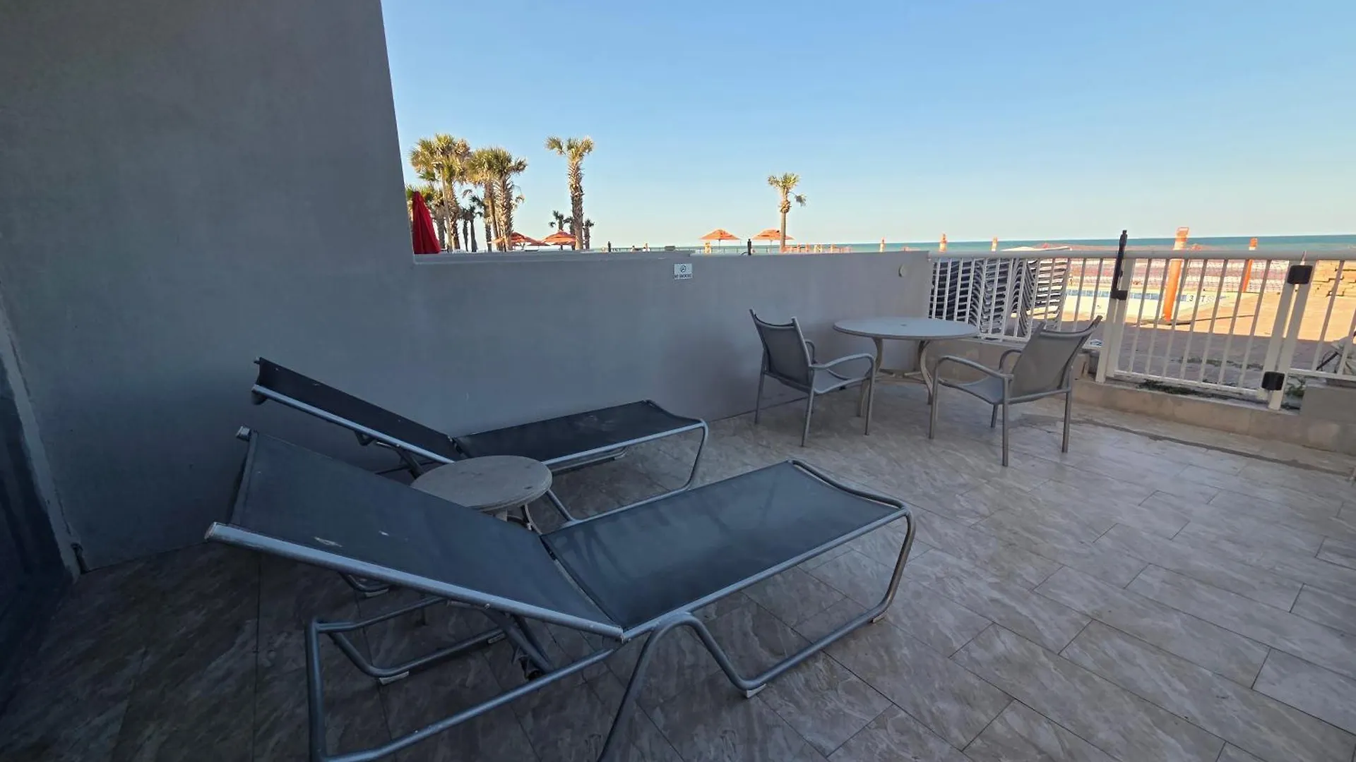Beach House Inn Daytona Beach