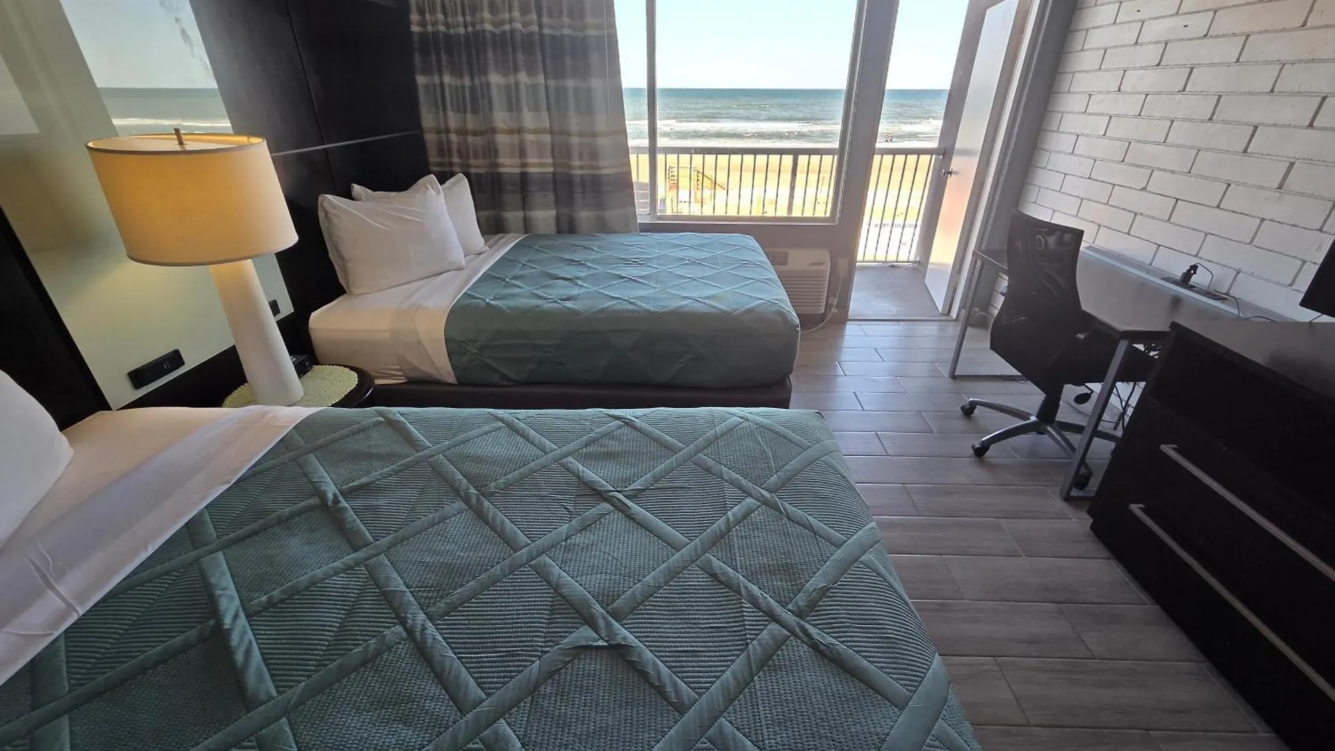 Beach House Inn Daytona Beach Hotel