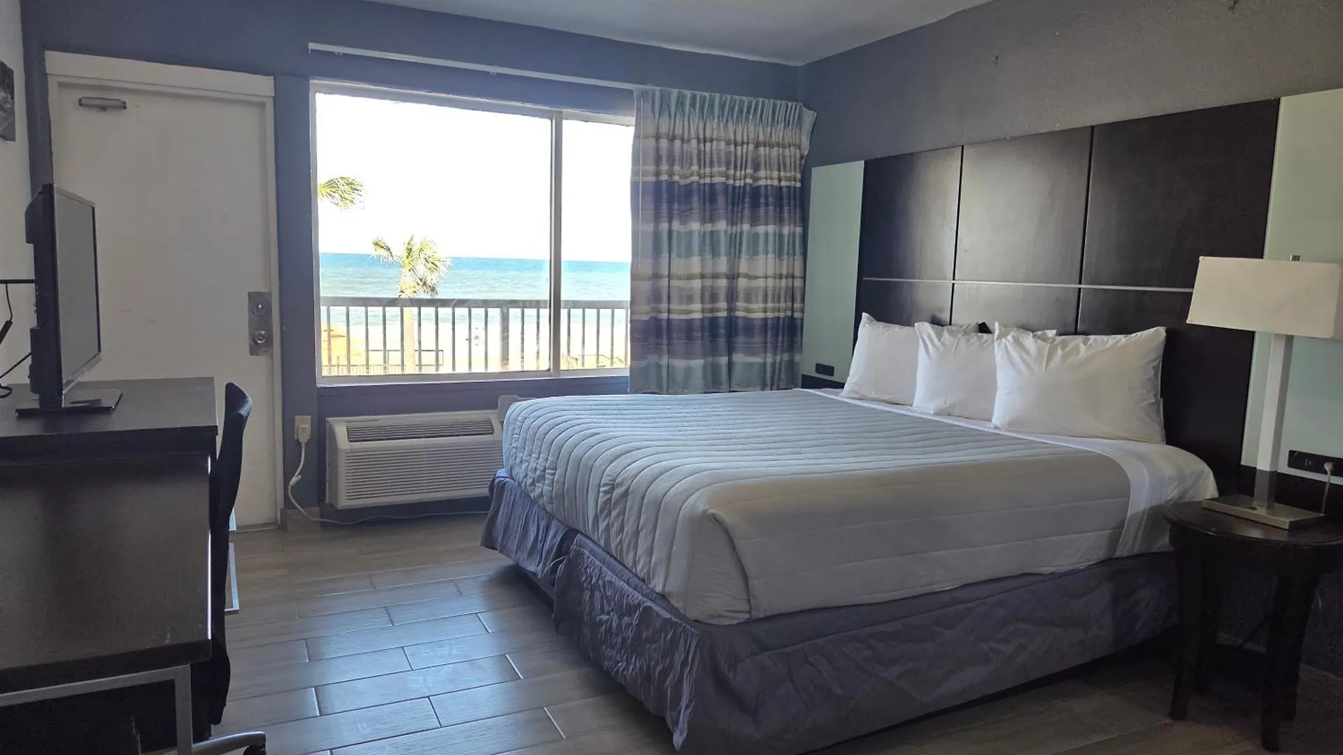 Beach House Inn Daytona Beach