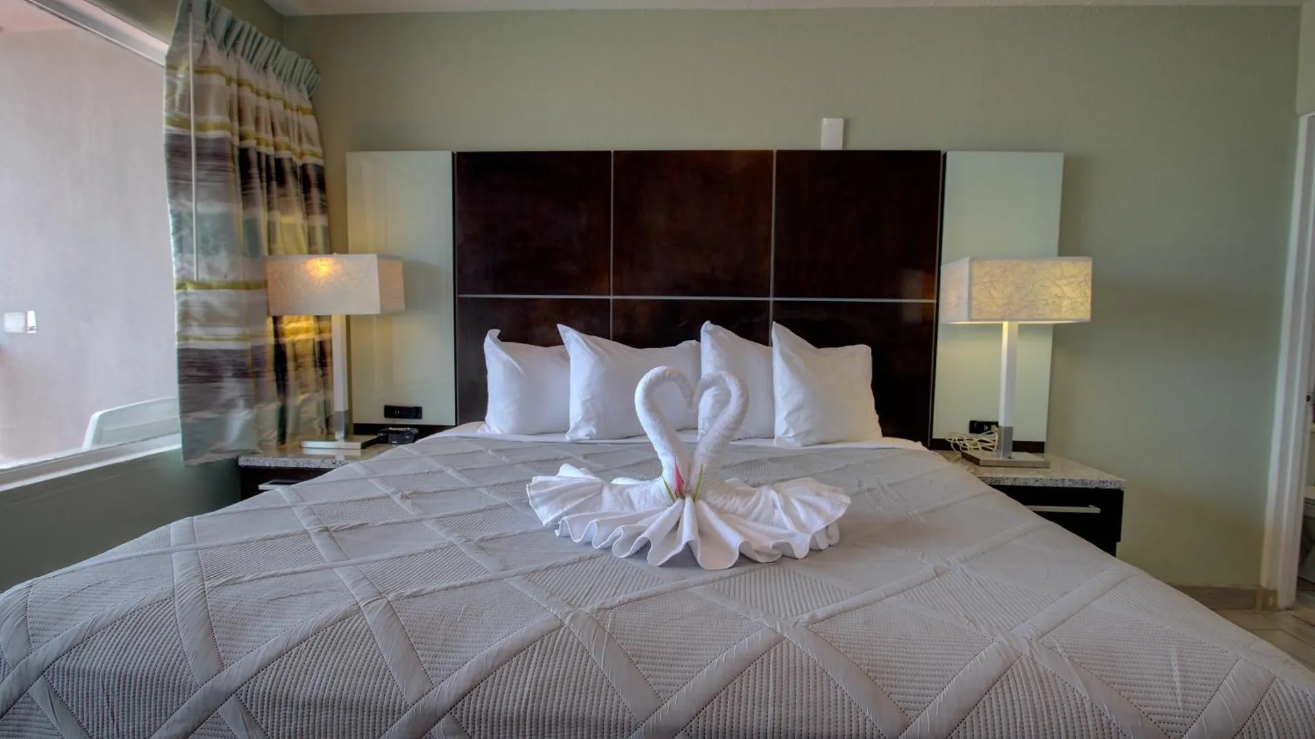 Hotel Beach House Inn Daytona Beach